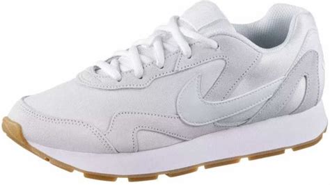 nike delfine sneakers dames|Nike Delfine Women's Mixed Media Athletic Lifestyle Sneakers .